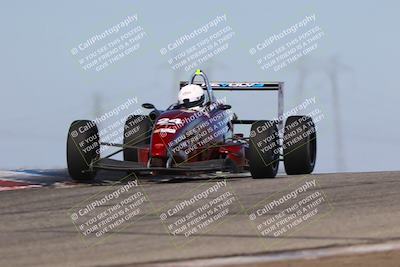 media/Oct-26-2025-CalClub SCCA (Sun) [[8ce1e69566]]/Group 3/Grapevine/